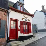 Les Volets Rouges, Maison De Pecheur Plein Centre *