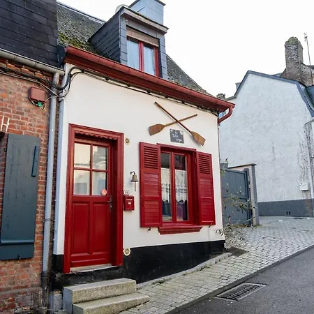 Les Volets Rouges, Maison De Pecheur Plein Centre *