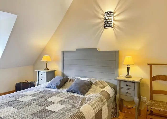 Les Volets Rouges, Maison De Pecheur Plein Centre *